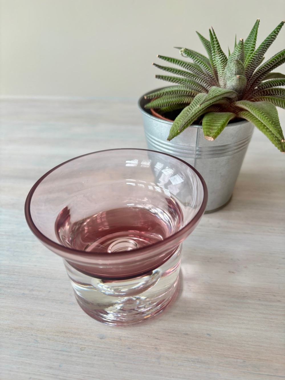 Vintage Pink Art Glass Decorative Dish/Accent.